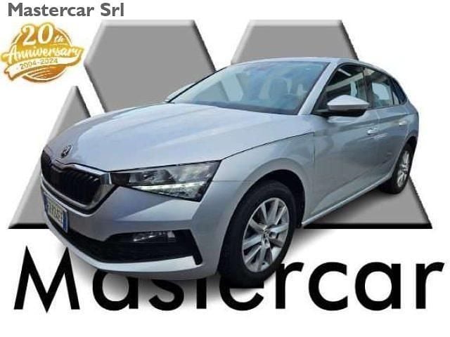 Usata Skoda Scala Ambition 116 CV (85 kW) 2020 Argento Utilitaria