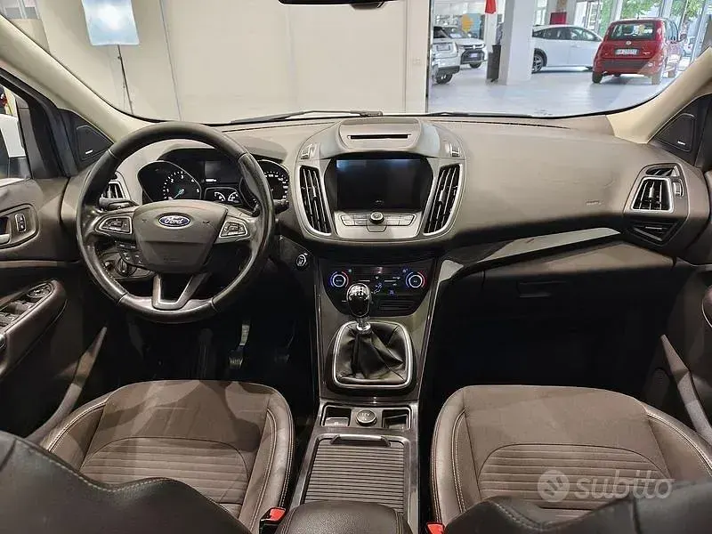 Usata Ford Kuga Business Edition 150 CV (110 kW) 2018 Bianco SUV