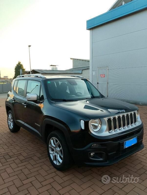 Usata Jeep Renegade Limited 140 CV (102 kW) 2015 Nero SUV
