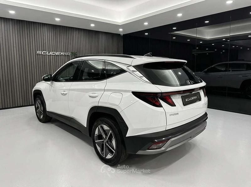 Nuova Hyundai Tucson 136 CV (100 kW) 2025 Serenity white SUV