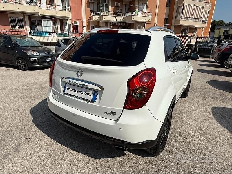 Usata SsangYong Korando 175 CV (128 kW) 2011 Bianco Station wagon