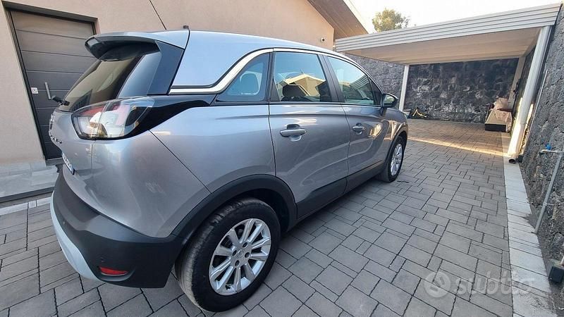 Usata Opel Crossland X 120 CV (88 kW) 2021 Grigio SUV
