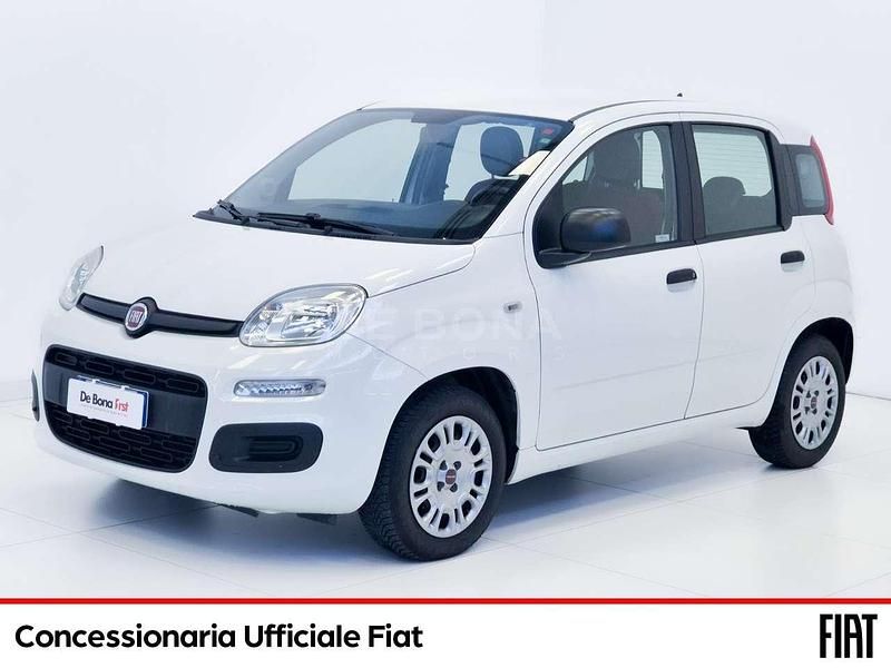 Bianco Usata 2016 Fiat Panda Easy Tre volumi | 7790 € (Buon prezzo) - Immagine 1/4
