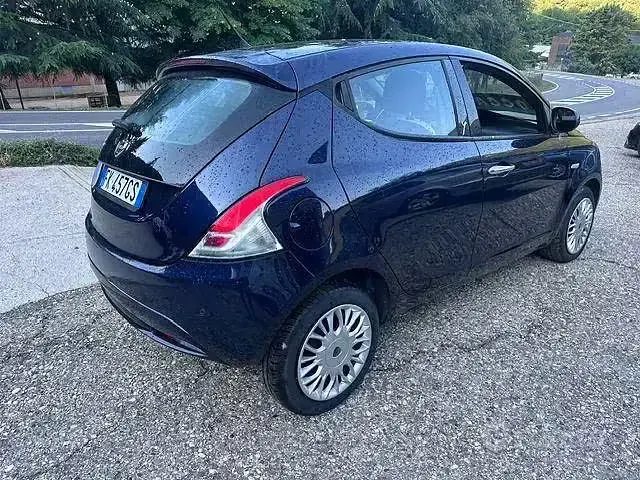 Usata Lancia Ypsilon S 95 CV (69 kW) 2017 Bianco Utilitaria