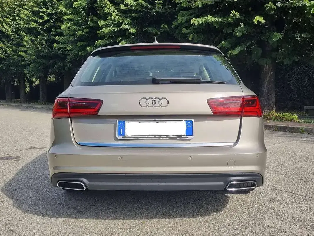 Usata Audi A6 Business Plus 190 CV (139 kW) 2017 Bronzo Station wagon