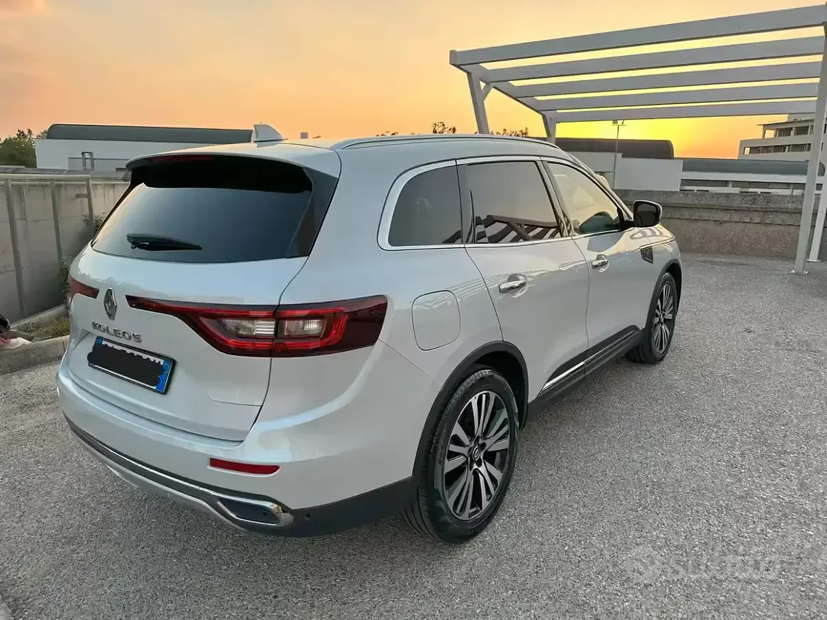 Usata Renault Koleos Initiale Paris 150 CV (110 kW) 2020 Bianco SUV