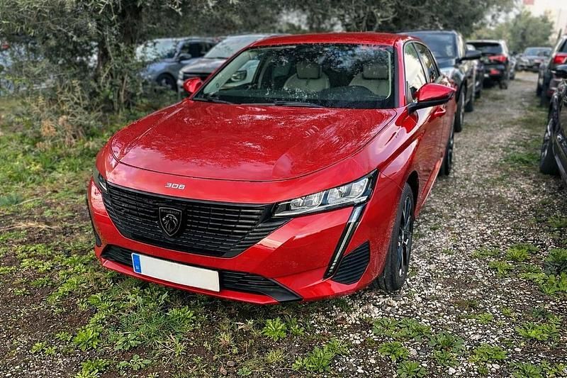 Usata Peugeot 308 Allure 131 CV (96 kW) 2024 Rosso Berlina