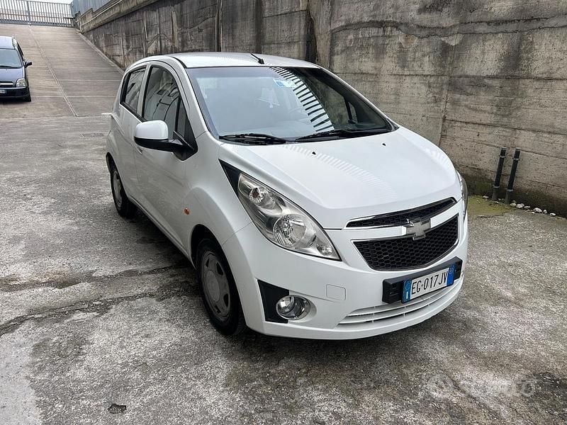 Usata Chevrolet Spark LS 68 CV (50 kW) 2011 Bianco Utilitaria