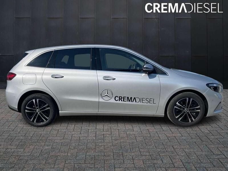 Gebraucht Mercedes B250e Progressive 163 PS (119 kW) 2024 Silber Van / Kleinbus