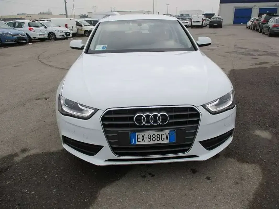 Usata Audi A4 Business Plus 163 CV (119 kW) 2014 Bianco Station wagon