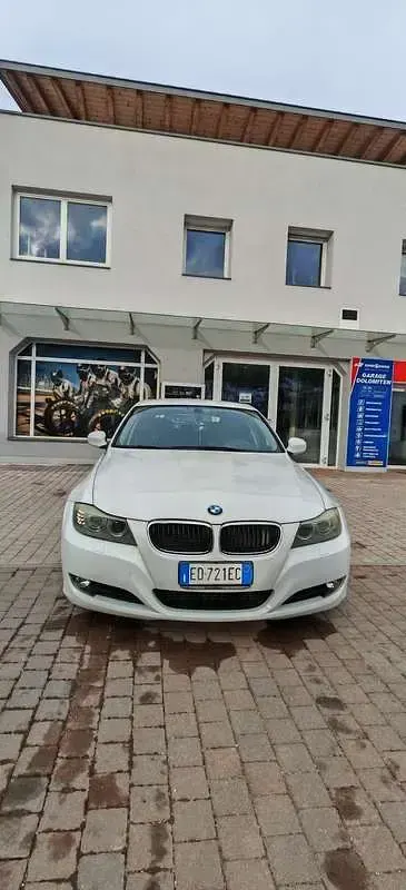 Usata BMW 320 184 CV (135 kW) 2010 Berlina