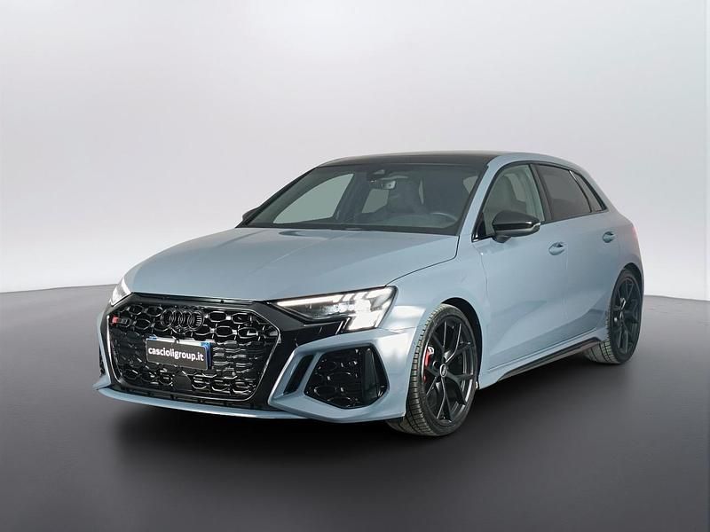 Usata Audi RS3 400 CV (294 kW) 2024 Blu Berlina