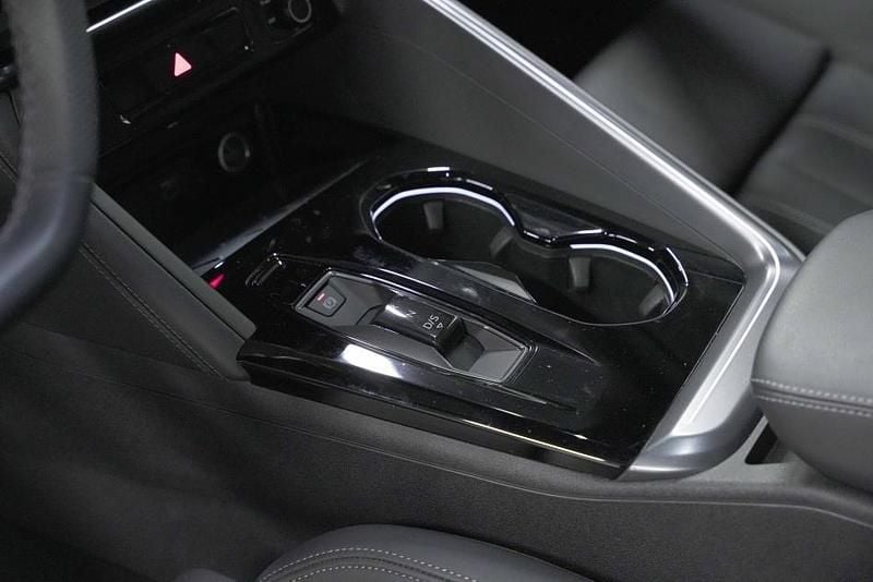 Begagnad Audi Q5 S-Line 204 HK (150 kW) 2025 Grå SUV
