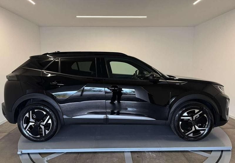 Usata Peugeot 2008 Allure 131 CV (96 kW) 2024 Nero perla SUV