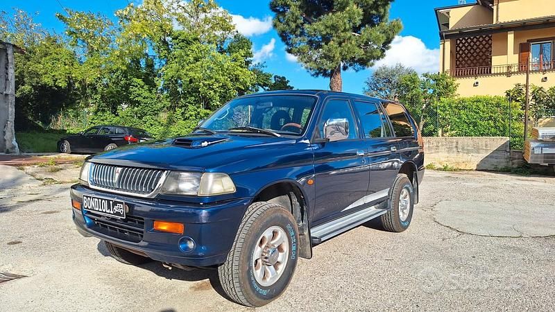 Usata Mitsubishi Pajero Sport 99 CV (72 kW) 1999 Blu SUV