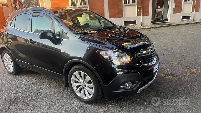 Usata Opel Mokka Cosmo 140 CV (102 kW) 2015 Nero SUV