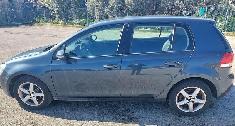Usata VW Golf VI Comfortline 105 CV (77 kW) 2010 Utilitaria