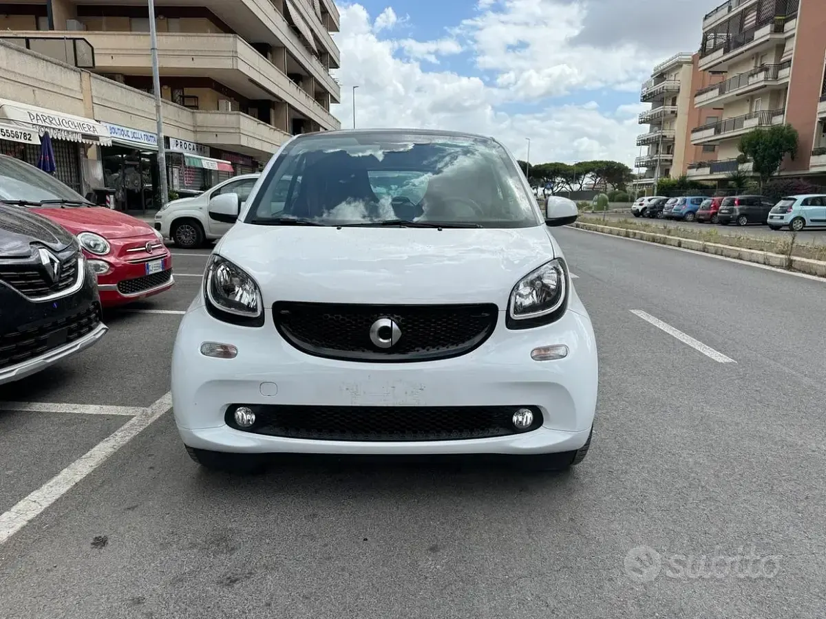Usado Smart ForTwo Coupé Prime 90 CV (66 kW) 2018 Coupe