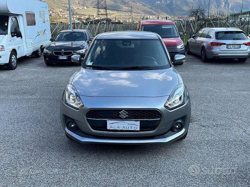 Usata Suzuki Swift 90 CV (66 kW) 2019 Grigio Utilitaria