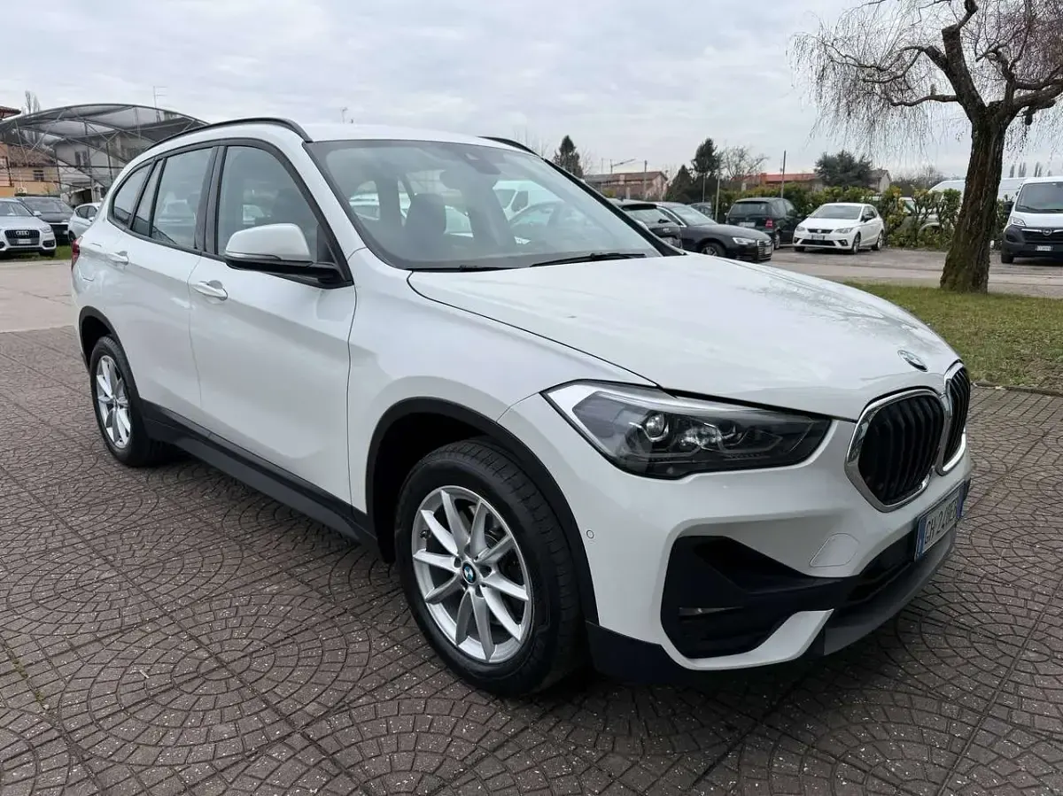 Usata BMW X1 Advantage 190 CV (139 kW) 2022 Bianco SUV