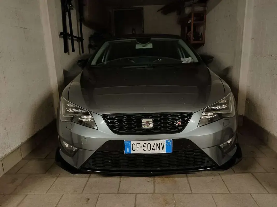 Usata Seat Leon FR 179 CV (131 kW) 2015 Berlina