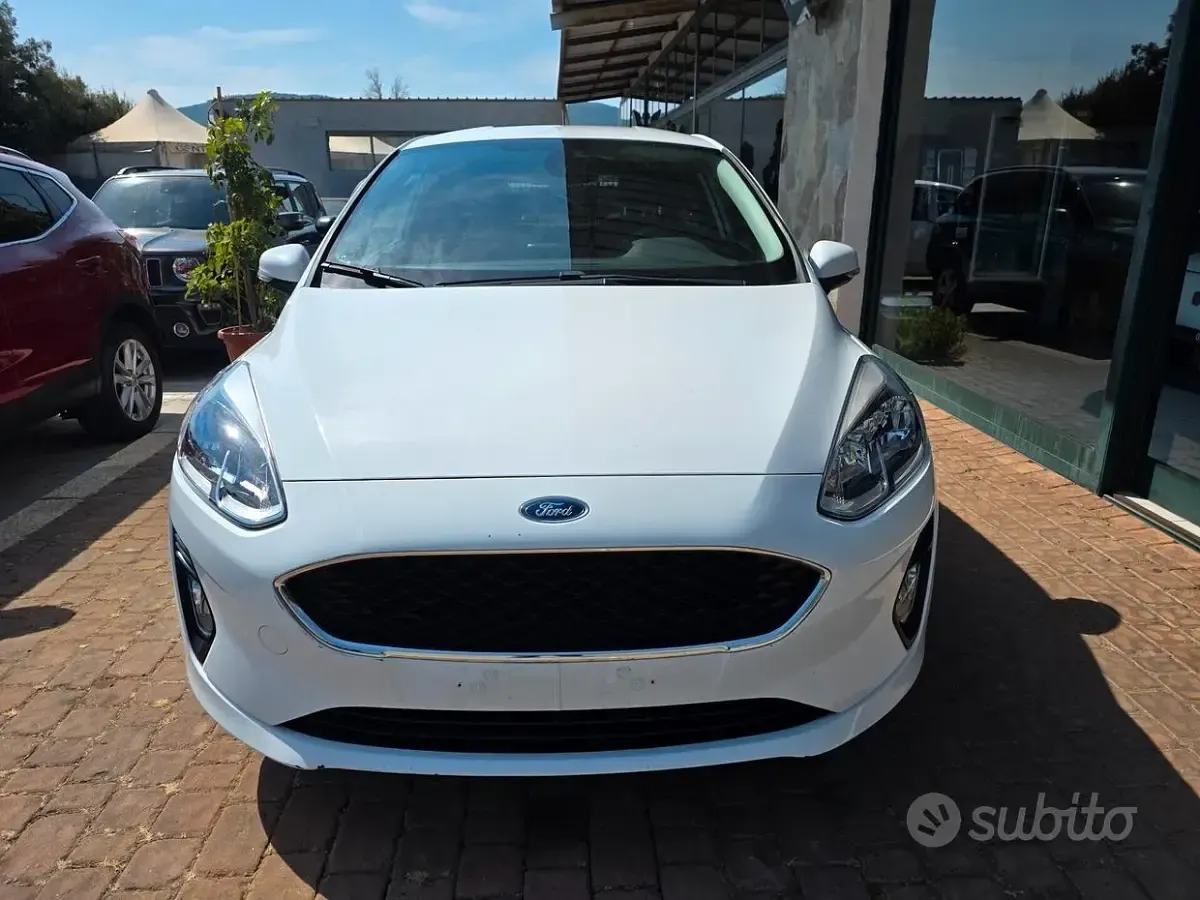 Usata Ford Fiesta 86 CV (63 kW) 2020 Bianco Utilitaria