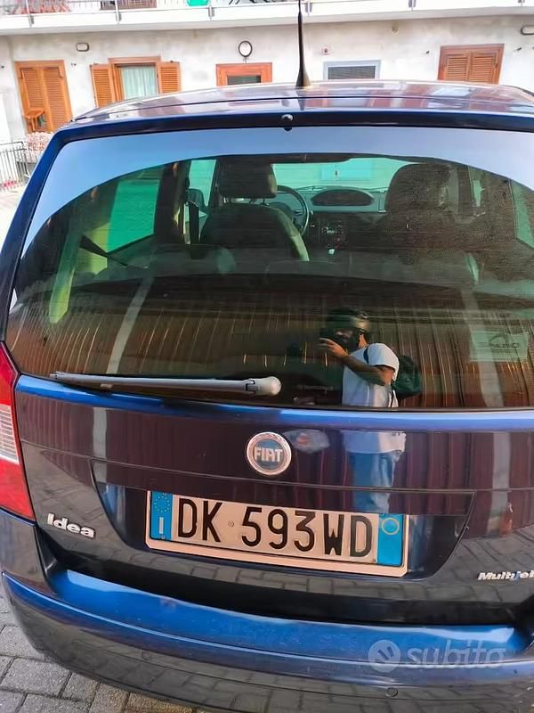 Usata Fiat Idea 90 CV (66 kW) 2007 Blu Monovolume