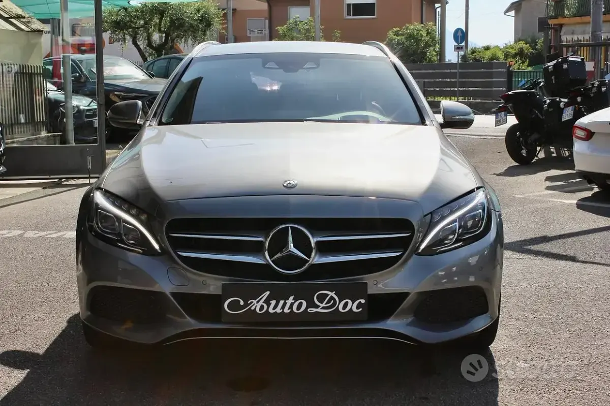 Usata Mercedes C220 SE 170 CV (125 kW) 2016 Grigio Station wagon