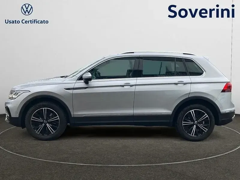 Usata VW Tiguan Elegance 190 CV (139 kW) 2022 Argento SUV