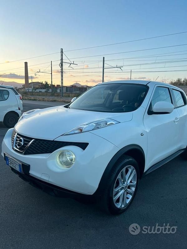 Usata Nissan Juke 117 CV (86 kW) 2014 Bianco SUV