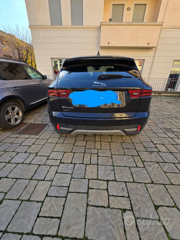 Usata Jaguar E-Pace 163 CV (119 kW) 2021 Nero SUV