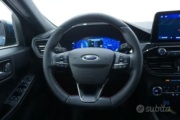 Usata Ford Kuga ST-Line 150 CV (110 kW) 2021 Blu SUV