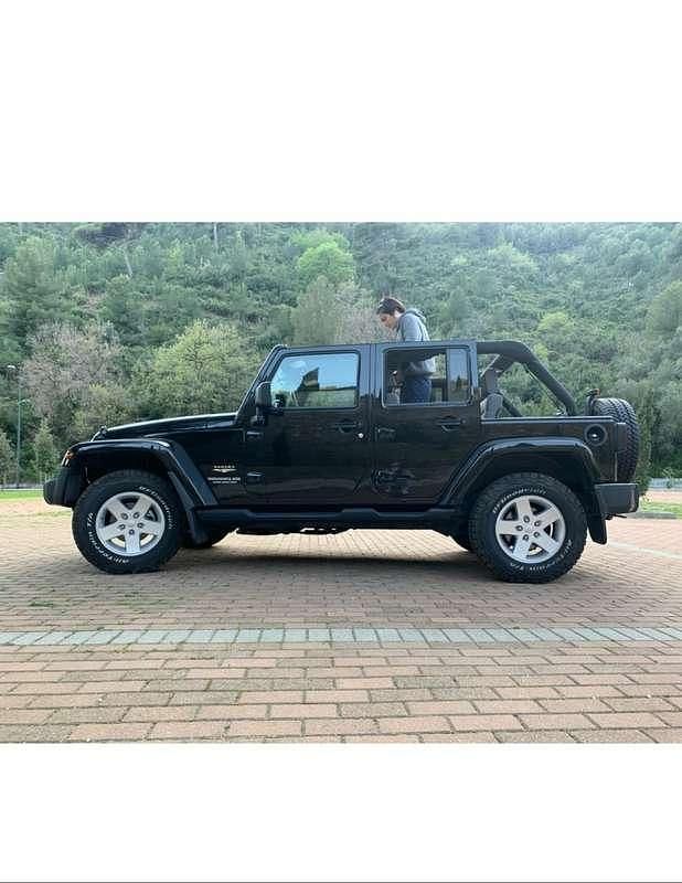 Usata Jeep Wrangler Unlimited Sahara 177 CV (130 kW) 2009 SUV