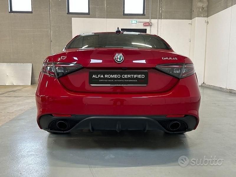 Usata Alfa Romeo Giulia Sprint 280 CV (205 kW) 2024 Rosso Berlina