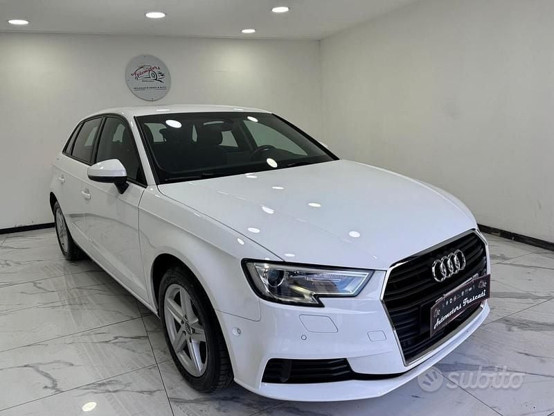 Bianco Usata 2020 Audi A3 Advanced Tre volumi | 17.400 € (Super prezzo) - Immagine 1/4