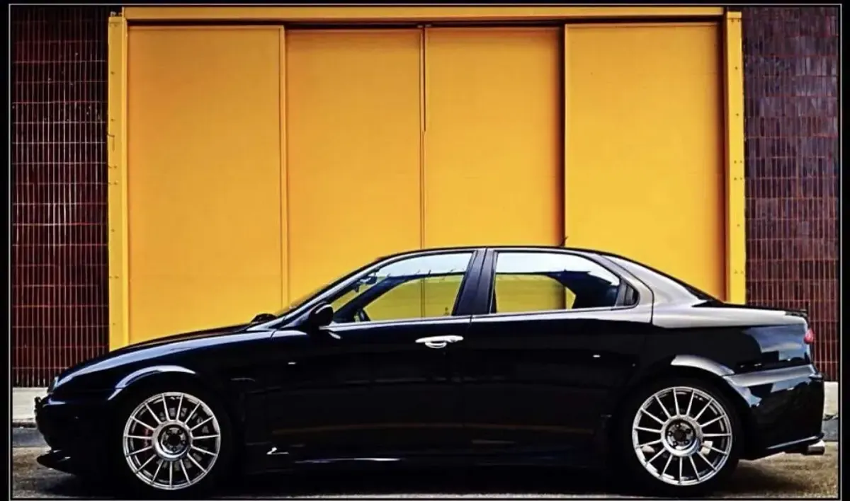 Usata Alfa Romeo 156 GTA 250 CV (183 kW) 2003 Berlina