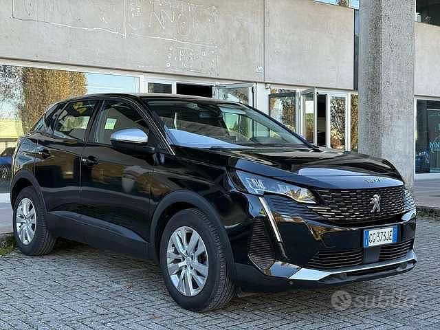 Usata Peugeot 3008 Active 131 CV (96 kW) 2021 Nero SUV