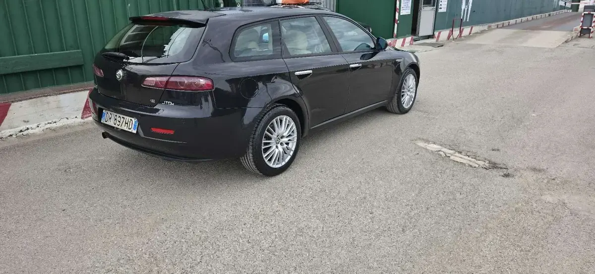 Usata Alfa Romeo 159 Progression 150 CV (110 kW) 2008 Station wagon