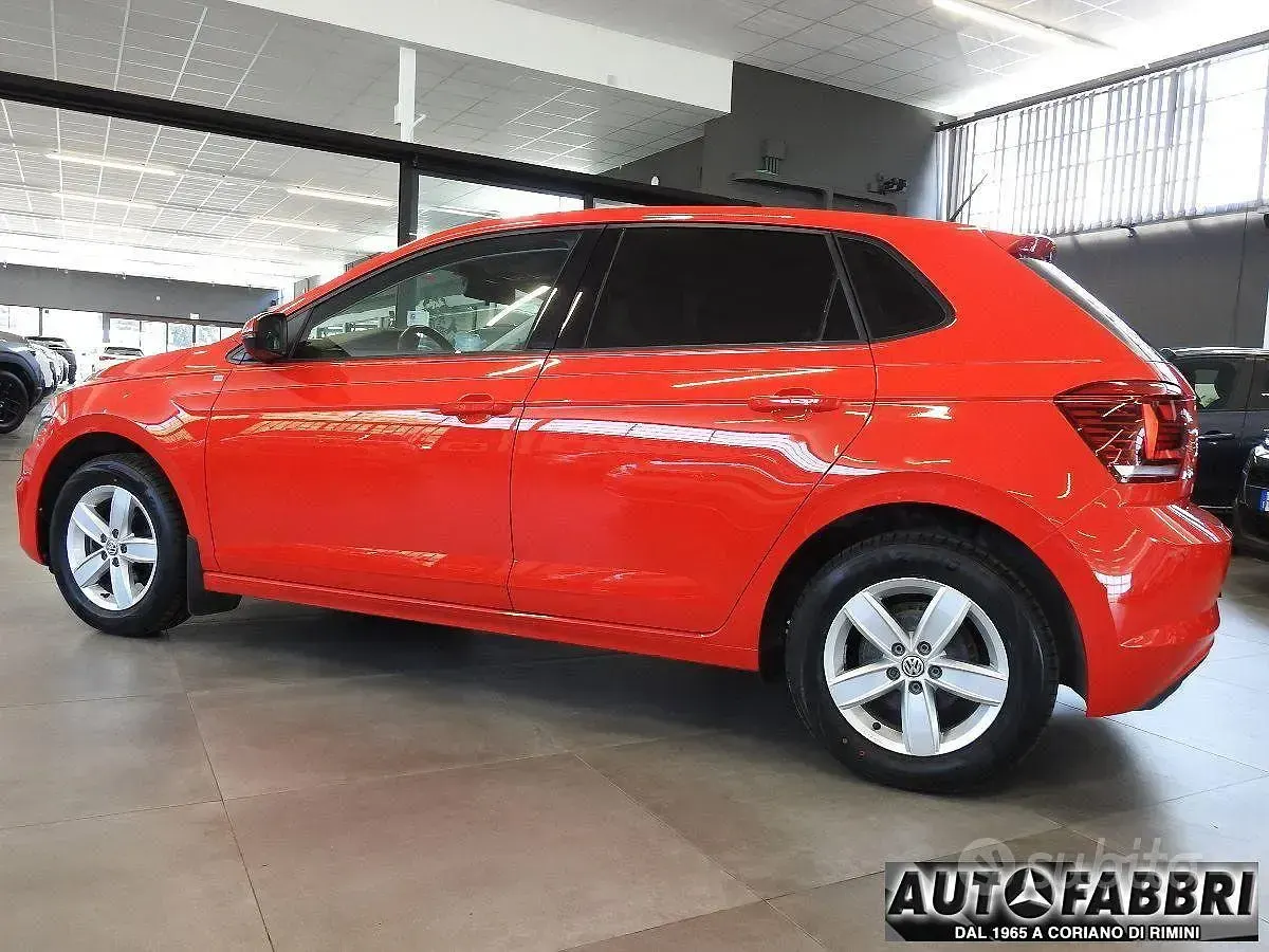 Usata VW Polo Comfortline 90 CV (66 kW) 2020 Rosso Utilitaria
