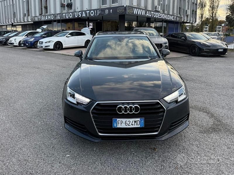 Usata Audi A4 Business 150 CV (110 kW) 2018 Grigio Station wagon