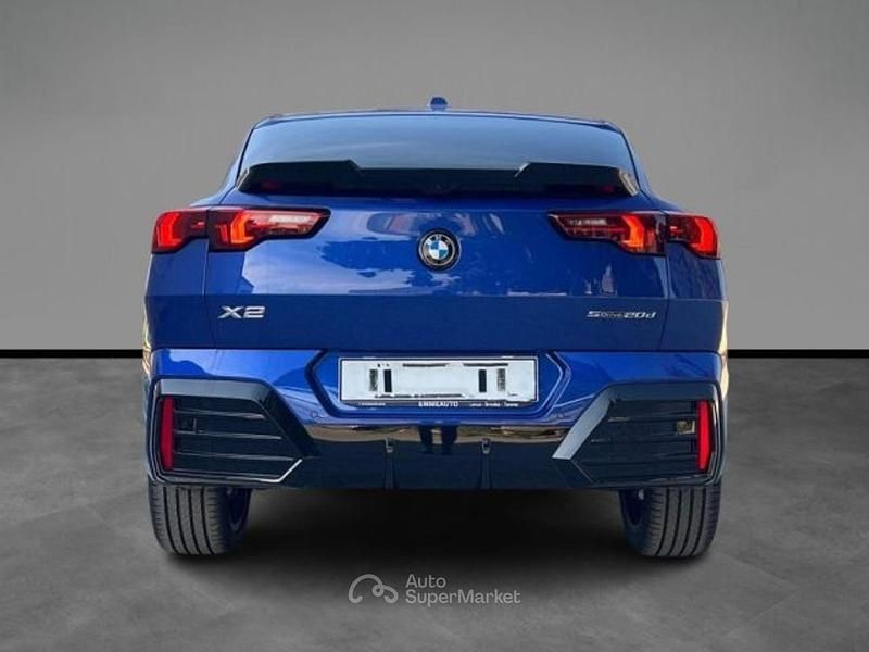 Nuova BMW X2 M Sport 163 CV (119 kW) 2026 Blu SUV