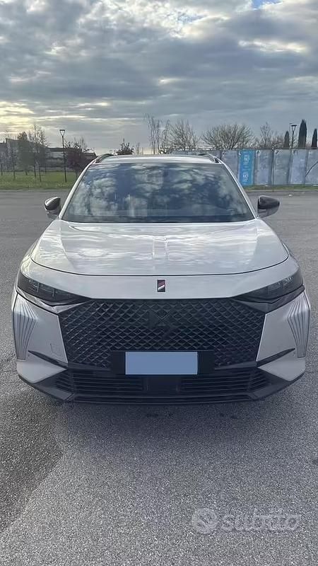 Usata DS Automobiles DS7 Crossback Performance Line Plus 130 CV (95 kW) 2025 Grigio SUV