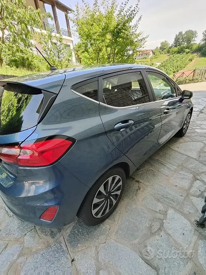 Usata Ford Fiesta 75 CV (55 kW) 2023 Blu Utilitaria