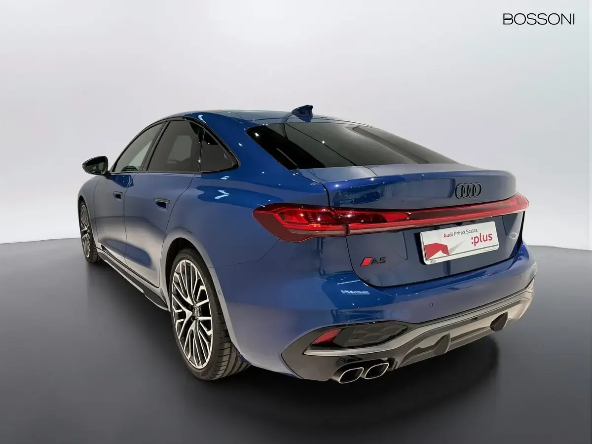 Usata Audi A5 Edition .1 204 CV (150 kW) 2024 Blu Berlina