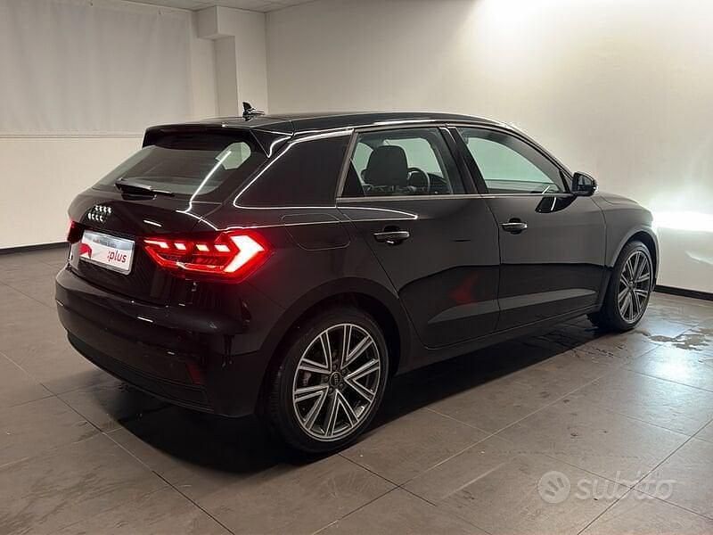 Occasion Audi A1 Sportback Business 116 ch (85 kW) 2025 Noir Citadine