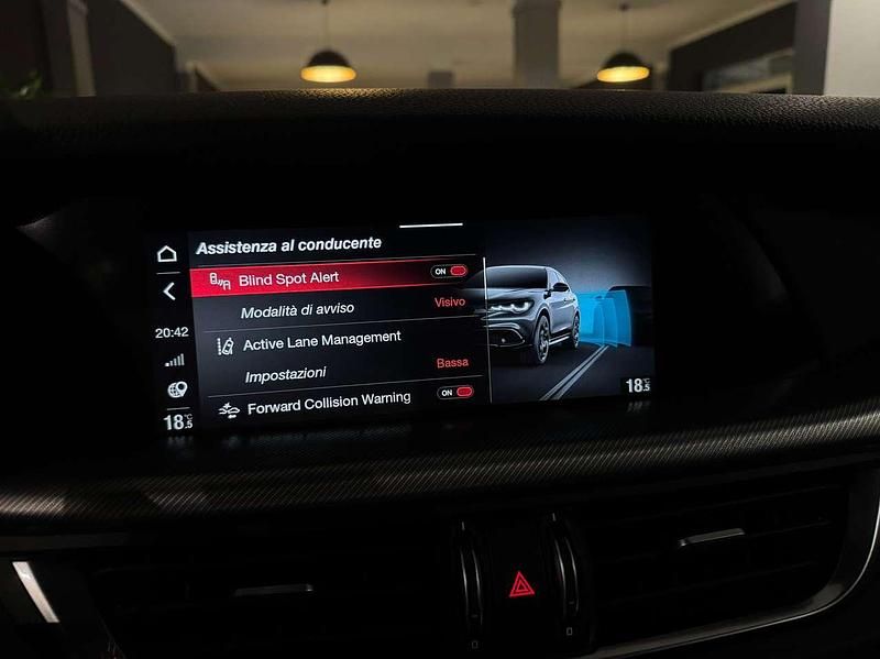 Nuova Alfa Romeo Stelvio Sprint 160 CV (117 kW) 2025 Grigio vesuvio SUV
