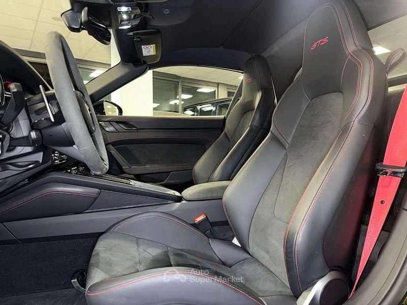 Usata Porsche 911 Targa 4 Chrono 480 CV (353 kW) 2023 Nero Cabrio