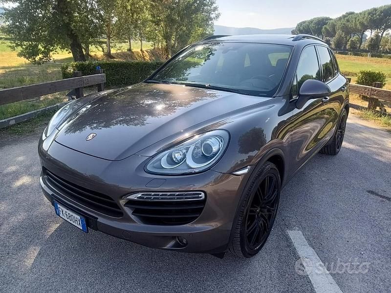 Usata Porsche Cayenne 245 CV (180 kW) 2013 Marrone SUV