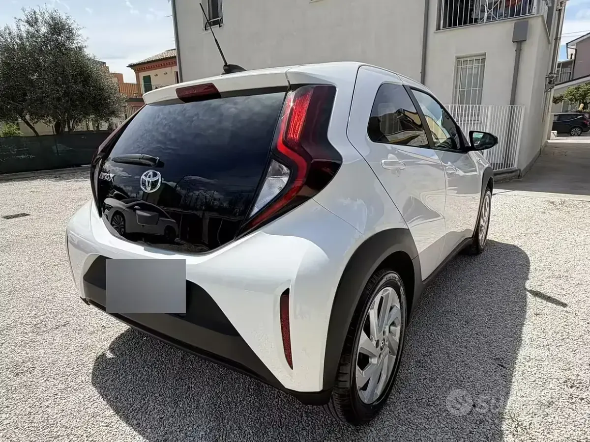 Brugt Toyota Aygo X 72 HK (52 kW) 2024 Hvid SUV