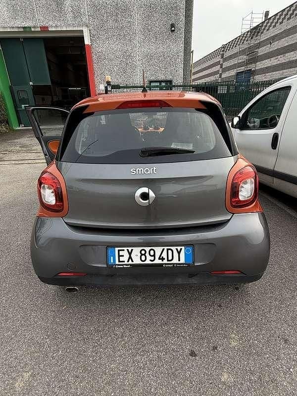 Usata Smart ForFour Passion 75 CV (55 kW) 2014 Utilitaria